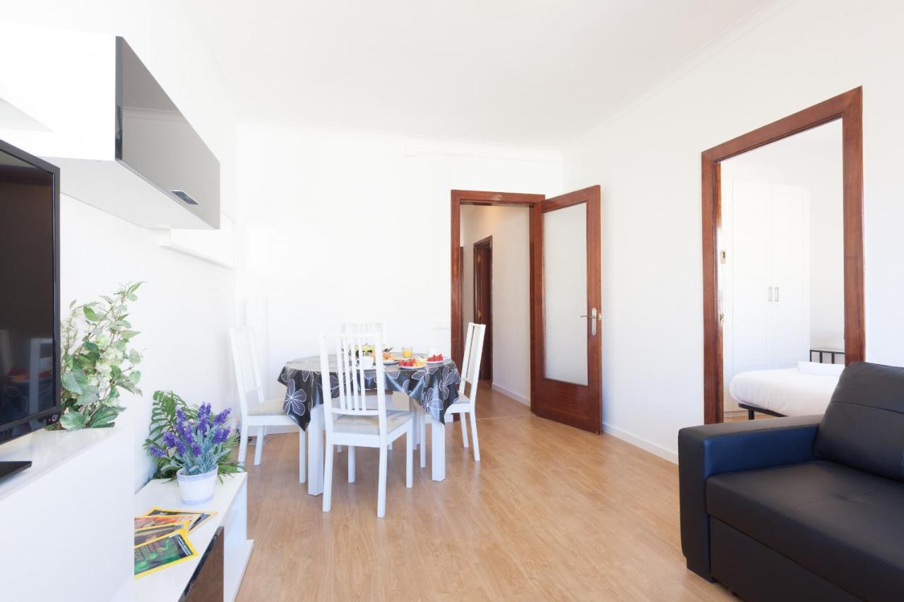 Sagrada Familia Lepant Apartment Barcelona Ngoại thất bức ảnh
