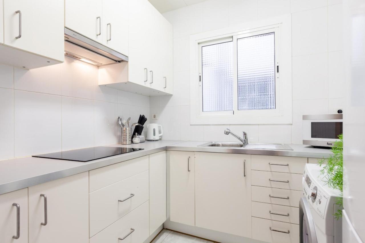 Sagrada Familia Lepant Apartment Barcelona Ngoại thất bức ảnh