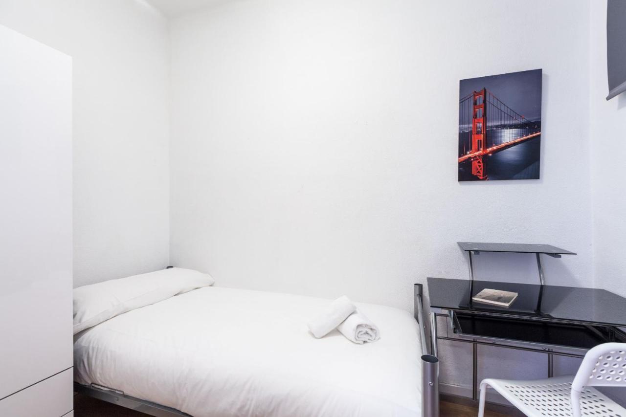 Sagrada Familia Lepant Apartment Barcelona Ngoại thất bức ảnh